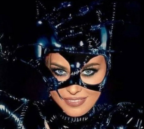 CarmenElectra onlyfans free