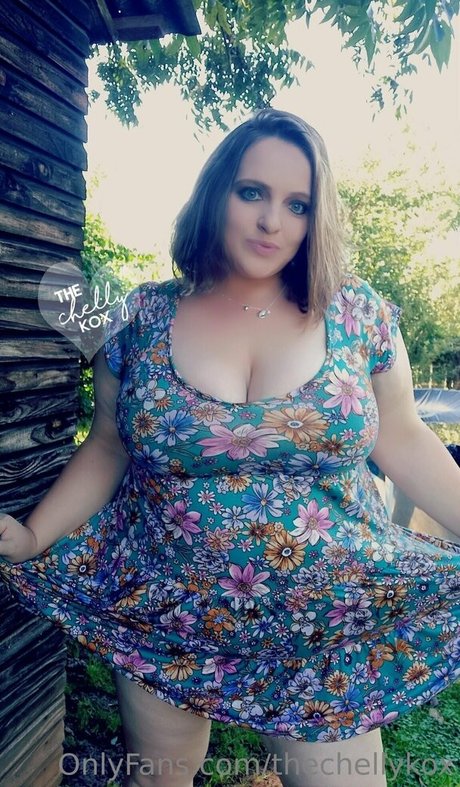 thechellykox onlyfans model