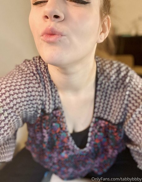 tabbybbby onlyfans leaks.