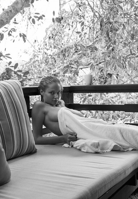 Genevieve Morton onlyfans gratis