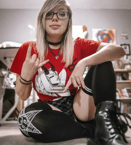 GabbySwears Profile pic