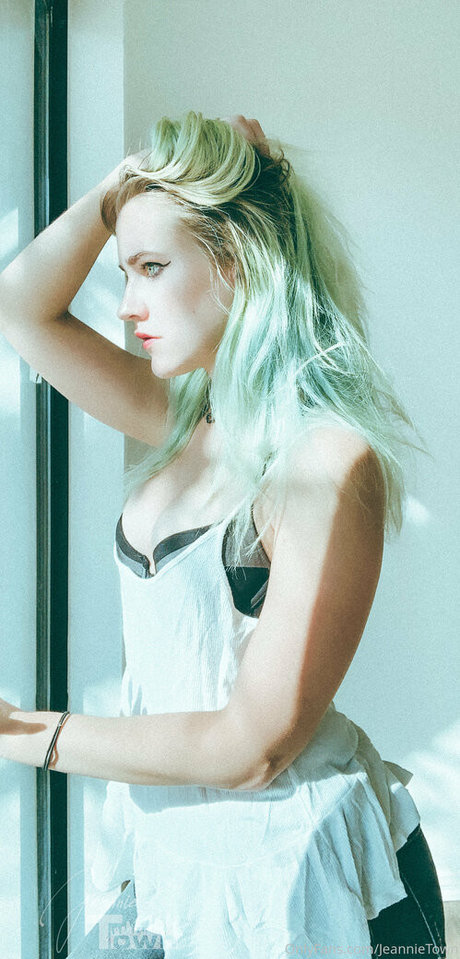 jeannietowndarkness nude leaks onlyfans