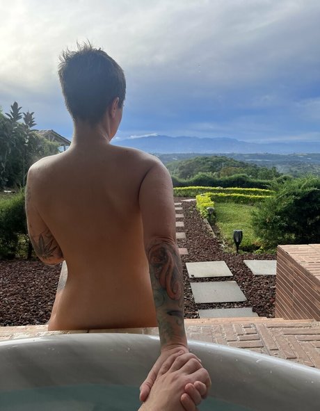 freegthatass leaks only fans