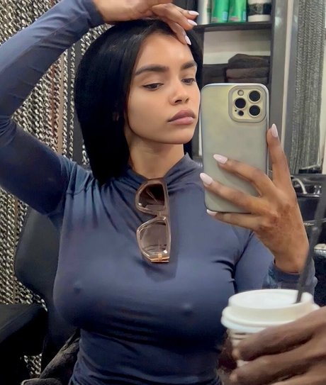 Thurriaa onlyfans lesk