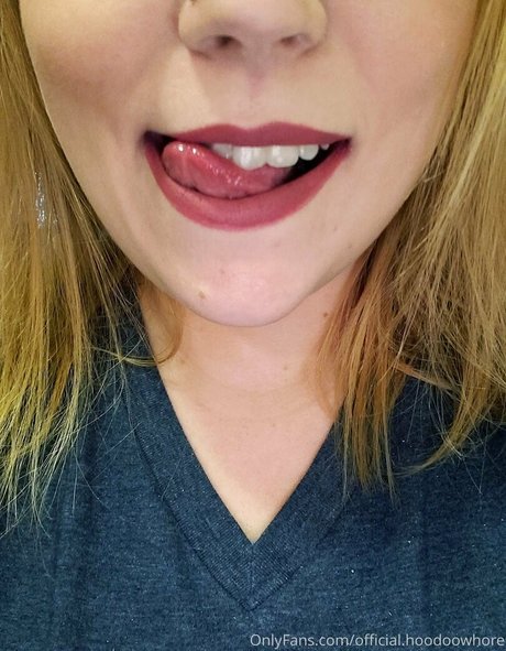 official hoodoowhore onlyfans nude leaks