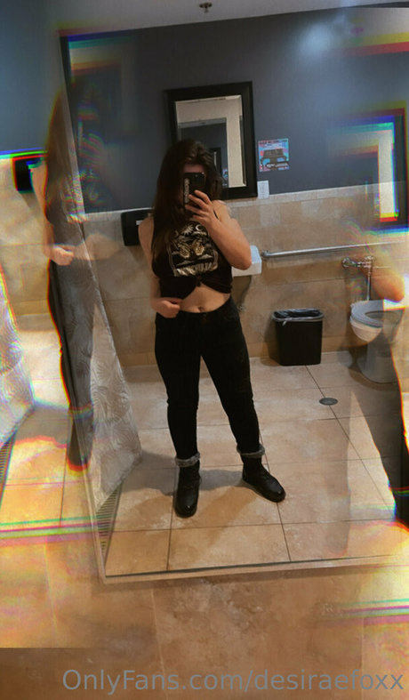 desiraefoxx leaked onlyfans sextape