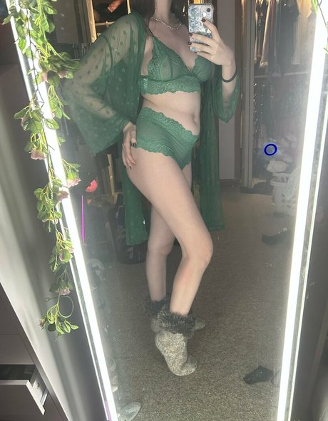 alexlikessilver porn leaked onlyfans