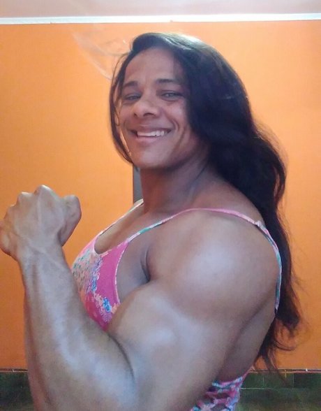 cristtina43 onlyfans model images