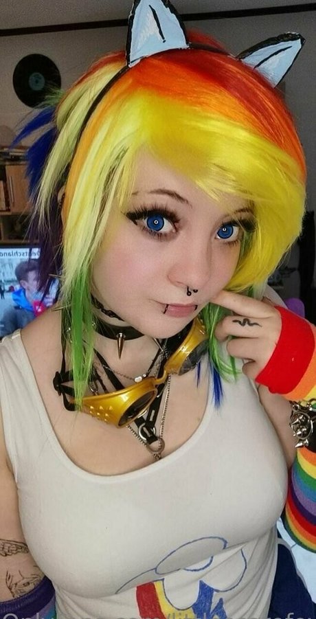 littlescarefoxfree nudes only fans