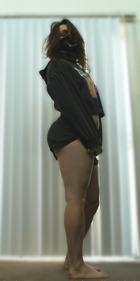 deadlythighs onlyfans tits