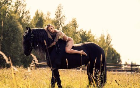 katehound only fans nude