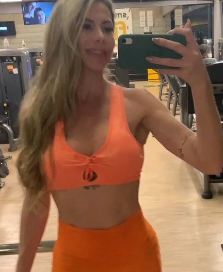 Deny Barbie onlyfans leaked.