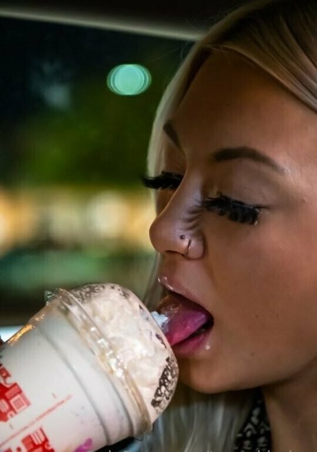 Notorious Brat only fans photos