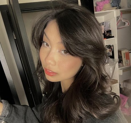 Trin Lovell onlyfans leak new