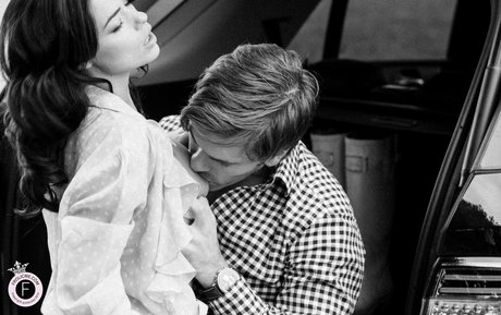 inside onlyfans exclusive depiction