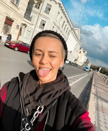 Daria Perel naked onlyfans pics