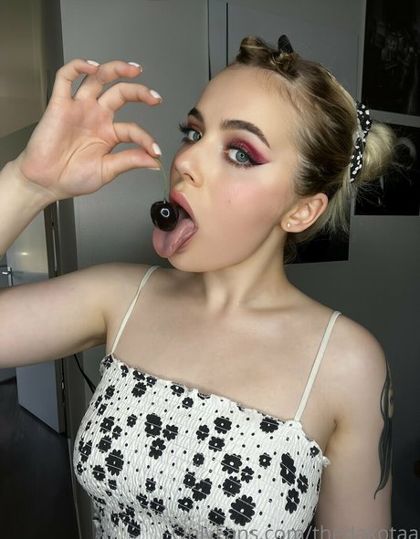 thedakotaa leaked onlyfans pics