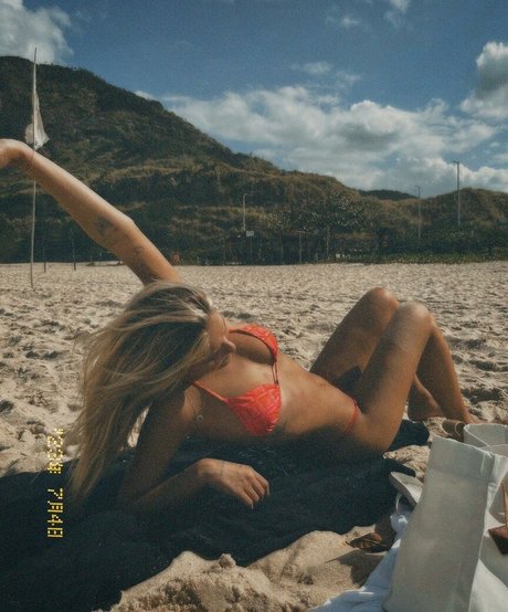 Laura Schadeck nude leaks onlyfans