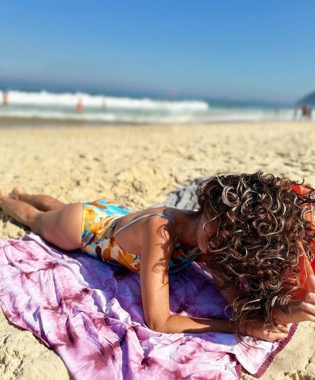 Claudia Ohana sexy onlyfans