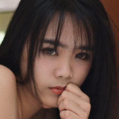 poppy py py nudes only fans