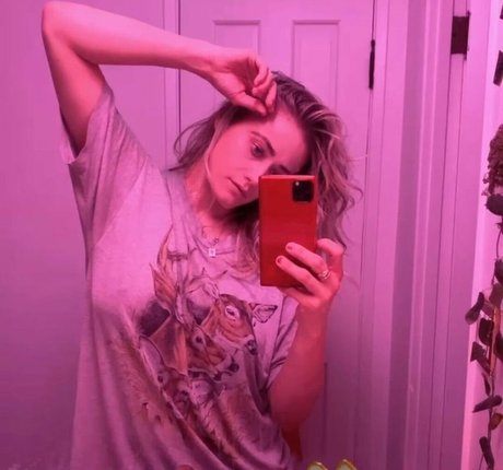 Olivia Taylor Dudley xxx onlyfans