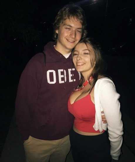 Sarao Sulli nude onlyfans