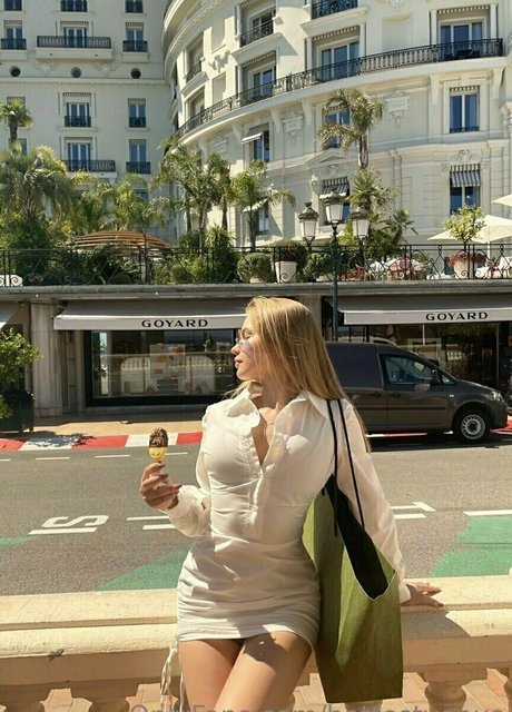 hottestvenus onlyfans naked