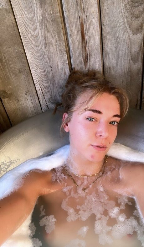 Becky Hill onlyfans porn