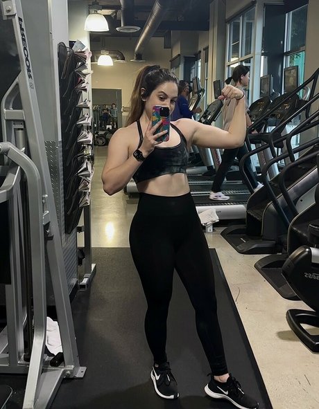 Sloane Wolf onlyfans sextape