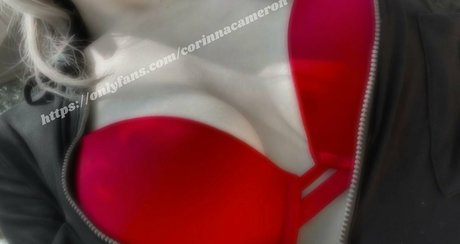 petitencreamyy naked only fans