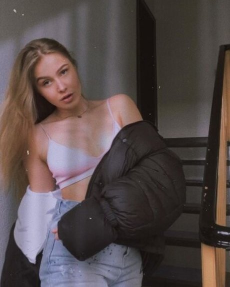 cirizzzle only fans leak nude