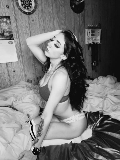 KyraOnyx onlyfans nsfw