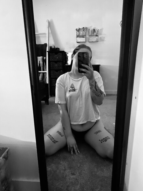 Berta Baddie77 onlyfans public photos