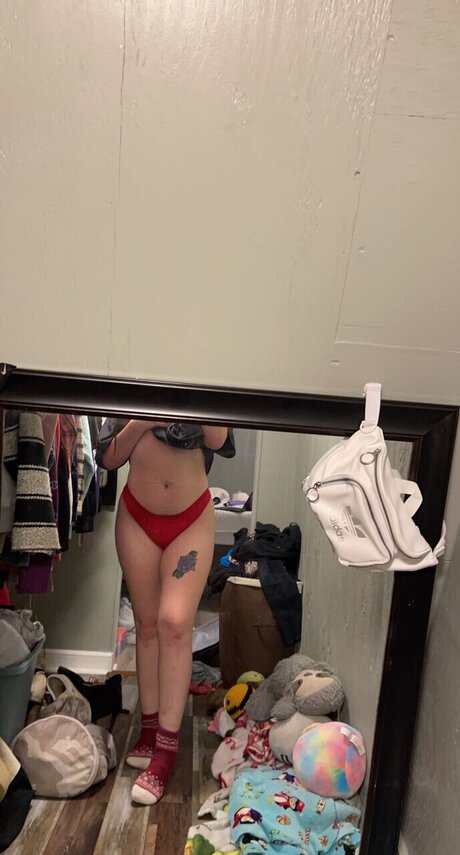 claire only fans pic