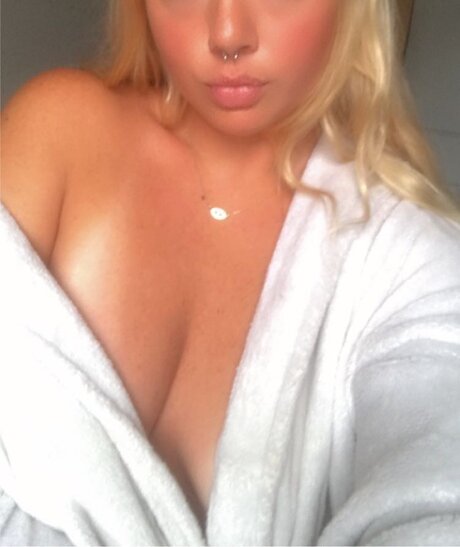 Nadia Nyx onlyfans free porn