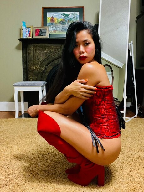 Cassy Cassandra onlyfans sexy