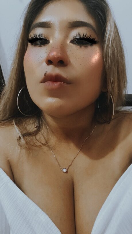 Yanilen free only fans