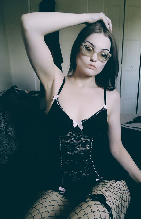 Loveah only fans pic