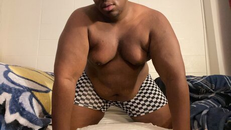 Pudgy Guy feet onlyfans