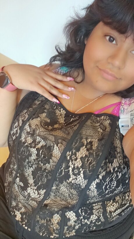 SunnFlora nudes only fans