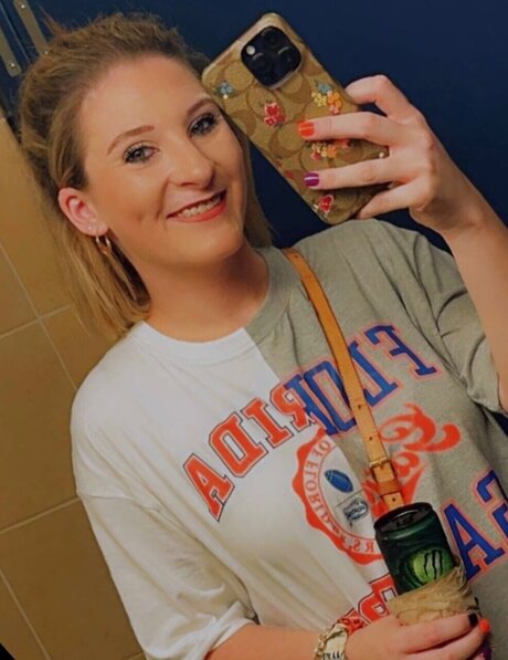 50 Shades of Devil_ onlyfans model photo