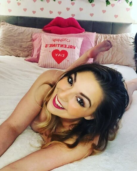 DesireRose Free leak only fans