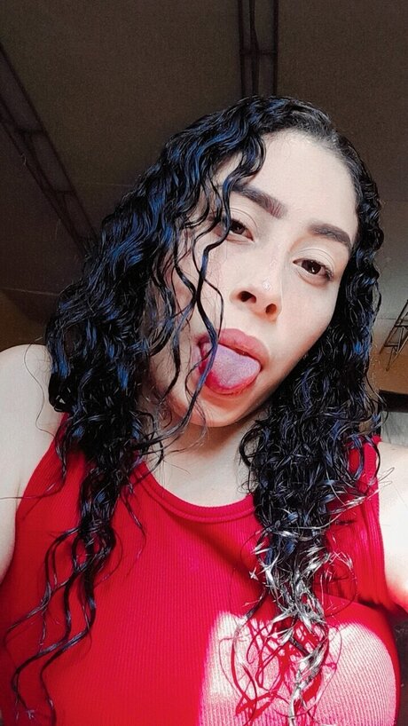 Dayerlin L pez onlyfans boobs