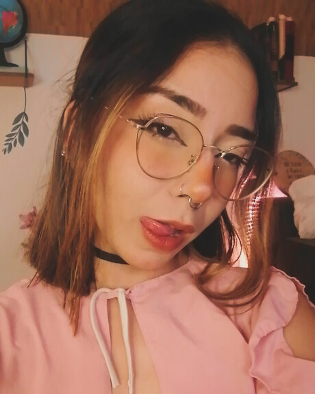 _Alejandra_ naked only fans