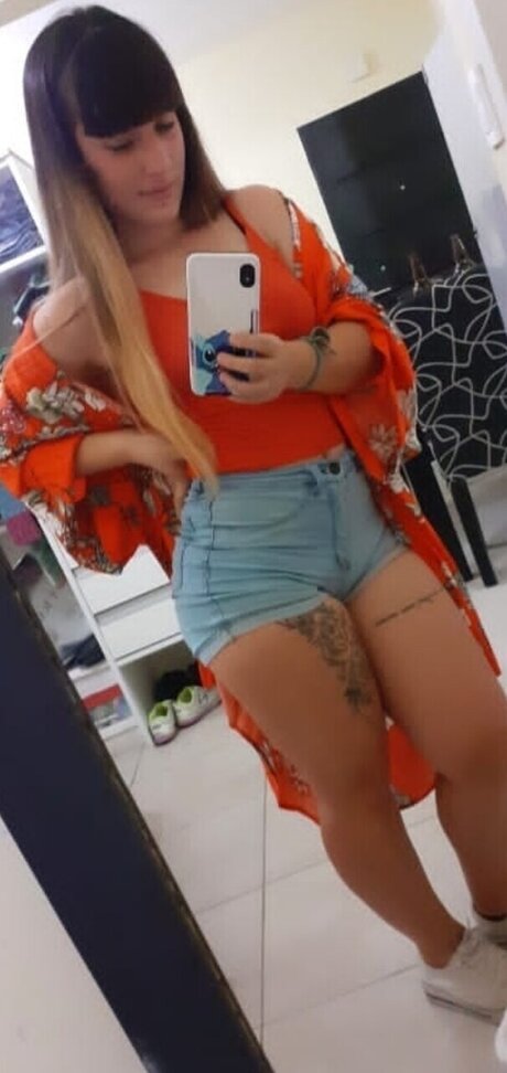 Oriana_ is on onlyfans