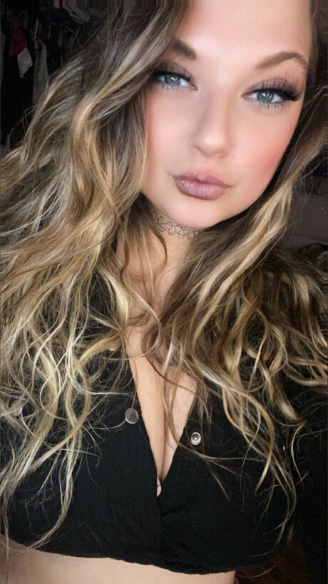 Mkay24 onlyfans tits