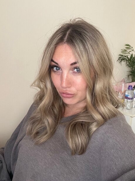 CurvyMama onlyfans leaked