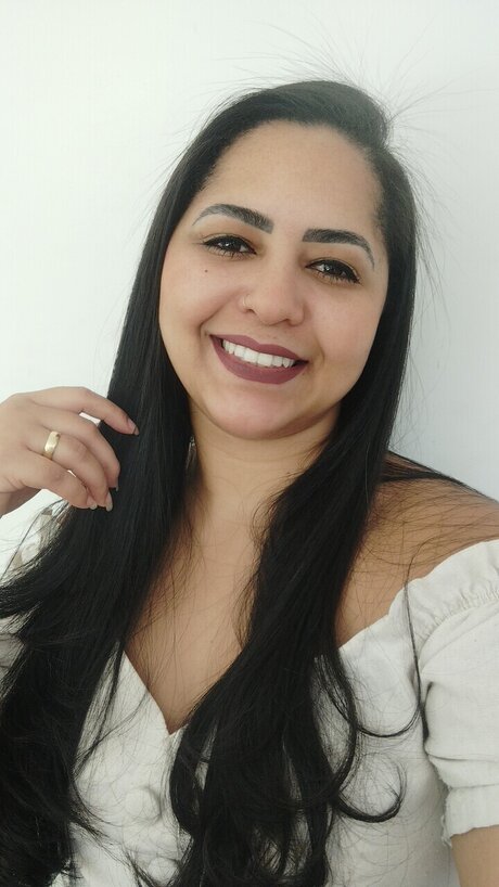 Fab ola onlyfans model