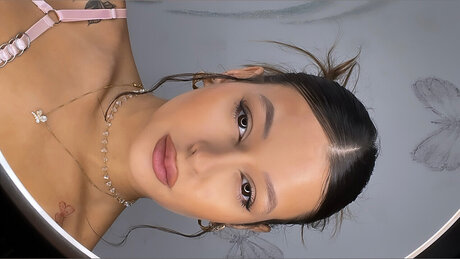 Beatriz Claudino topless onlyfans