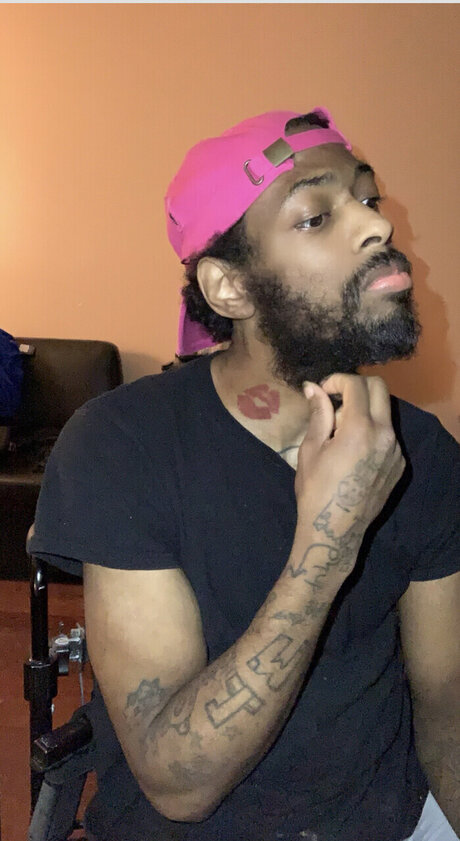 Yungleejr only fans naked